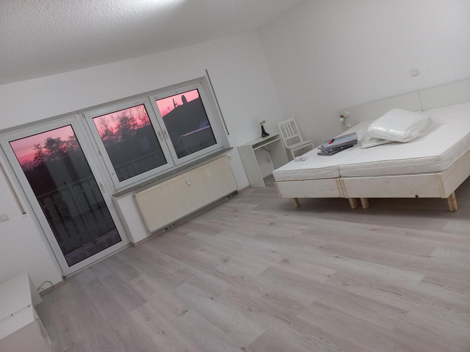 Modern Hoteliving Giessen Bilik gambar